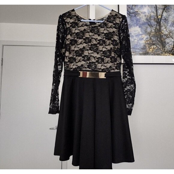 Venus Sz M Black Lace Long Sleeved Handkerchief Asymmetrical Hem Formal Dress - Picture 3 of 12